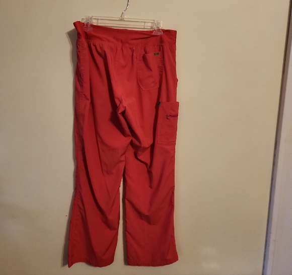 Activate By Med Couture Scrub Pants - Picture 2 of 4